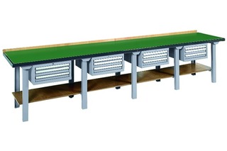 Werkbankkombinationen für 4 Metall-Arbeitsplätze
