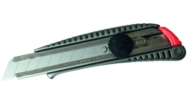 Couteau universel NT Cutter L-500 GL