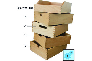 Cassetti in legno massiccio, finiti e montati in base alle misure del cliente