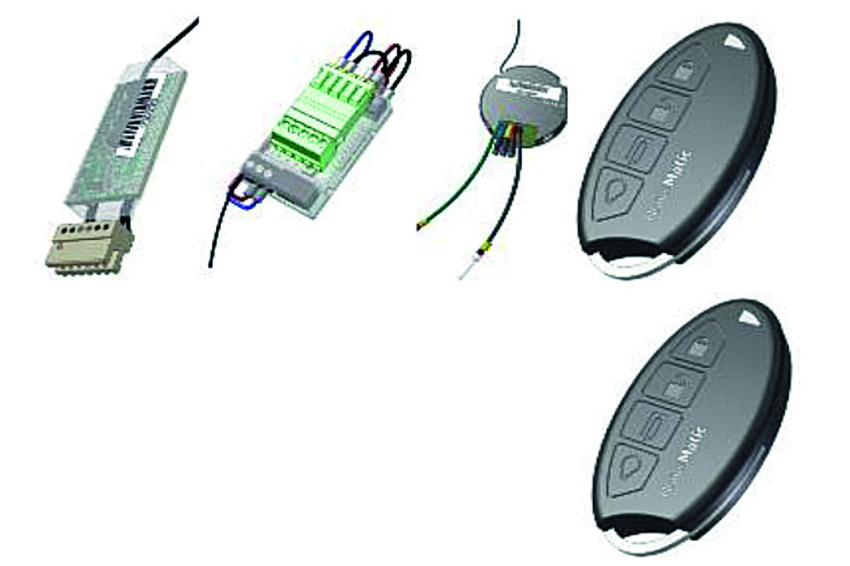 Kit con serratura elettronica, radiotrasmettitori portatile e rilevatore wireless