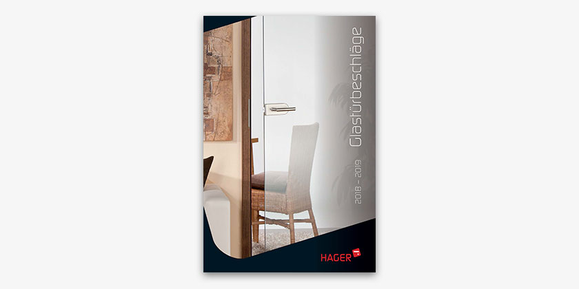 Dans notre catalogue à feuilleter consacré aux ferrements pour portes en verre de HAGER, vous trouverez des ferrements haut de gamme pour portes pivotantes, portes coulissantes et portes de douche.