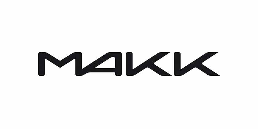 Makk est spécialisée dans la fabrication de vestiaires et de rails de vestiaires, de bancs, de consoles, d'étagères, de porte-parapluies, de poubelles et d'échelles pour les écoles et les installations sportives.