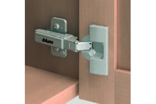 Cerniere per porte spesse BLUM CLIP top 95 °, battuta interna 95 °