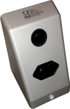 Prise encastrée/en applique avec interrupteur 230 V
